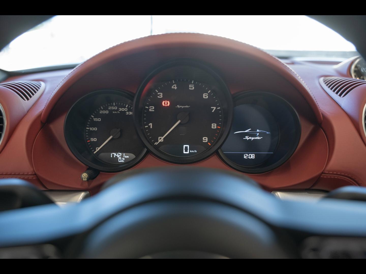 Voitures occasions PORSCHE 718 Spyder Base Montélimar