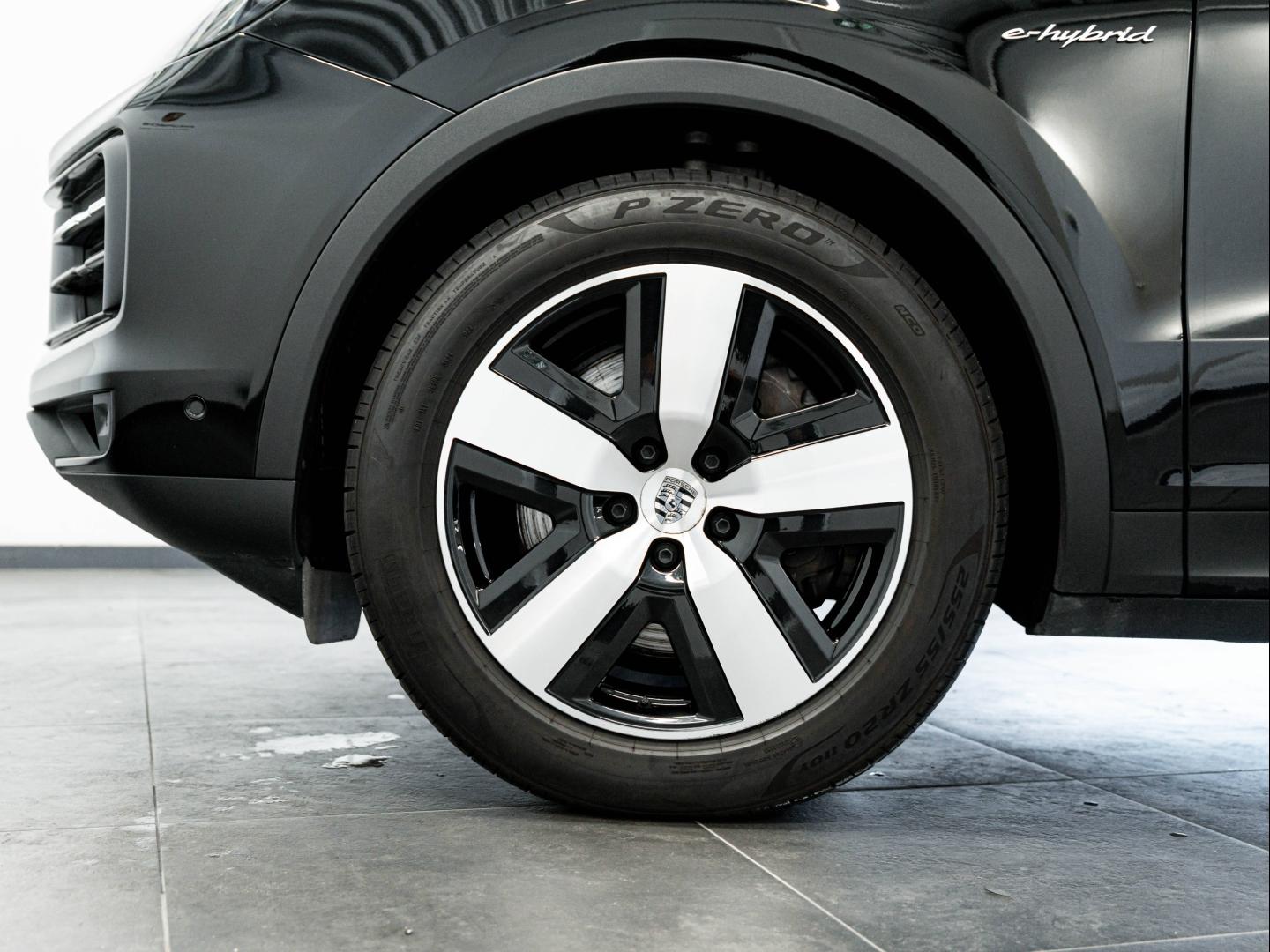 Voitures occasions PORSCHE Cayenne Coupe E-Hybrid Montélimar