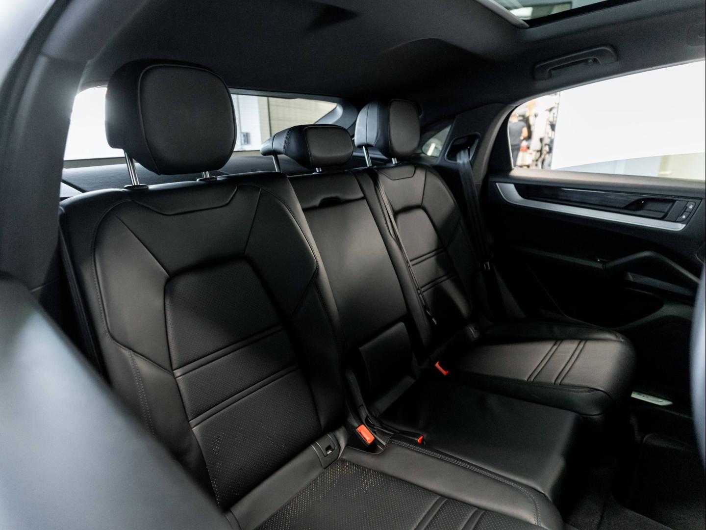 Voitures occasions PORSCHE Cayenne Coupe E-Hybrid Montélimar