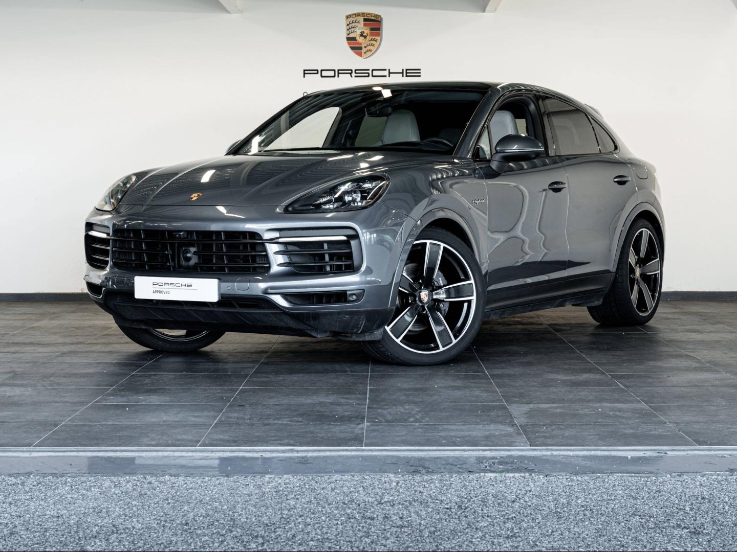 Voitures occasions PORSCHE Cayenne Coupe E-Hybrid Montélimar