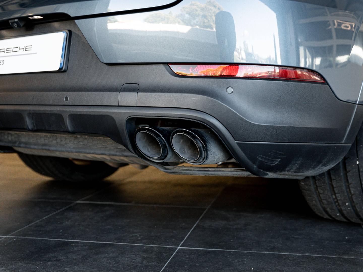 Voitures occasions PORSCHE Cayenne Coupe E-Hybrid Montélimar