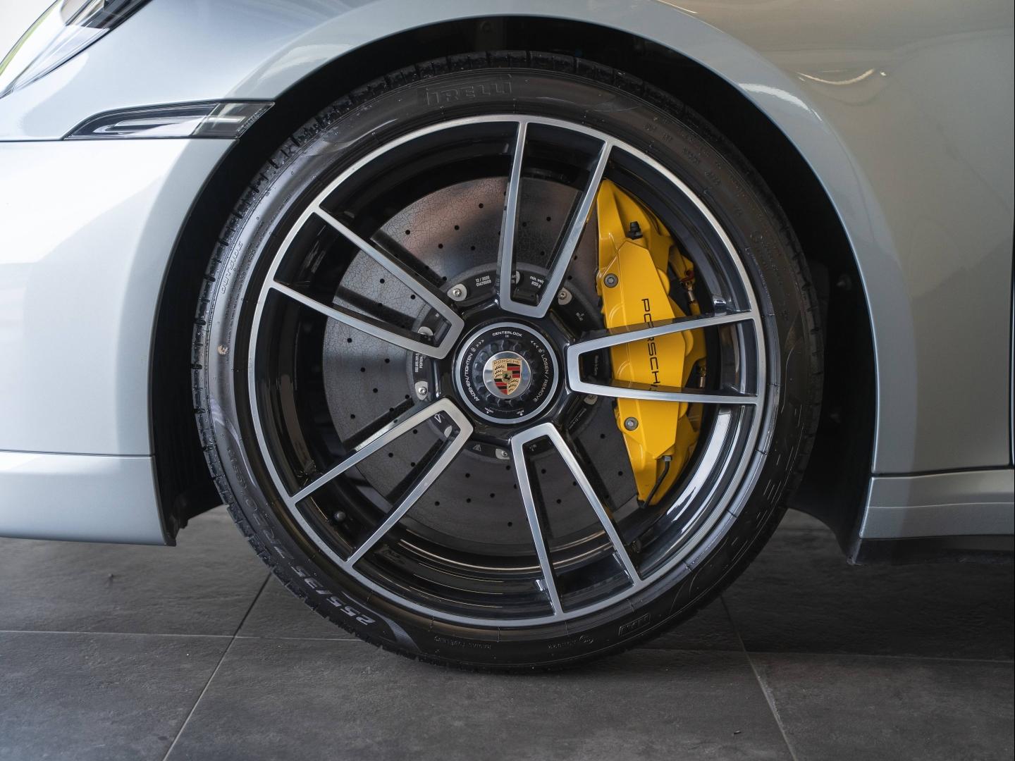 Voitures occasions PORSCHE 911 Coupe Turbo S Montélimar