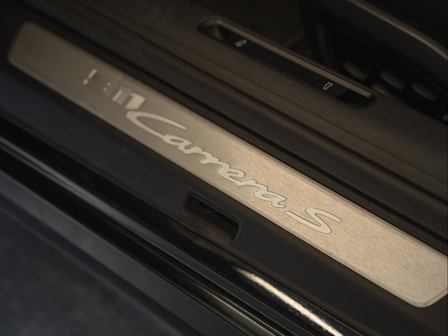 Voitures occasions PORSCHE 911 Cabriolet Carrera S Montélimar