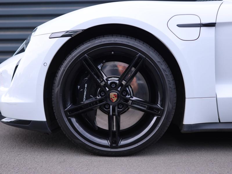 Voitures occasions PORSCHE Taycan Turbo Villeneuve-d'Ascq