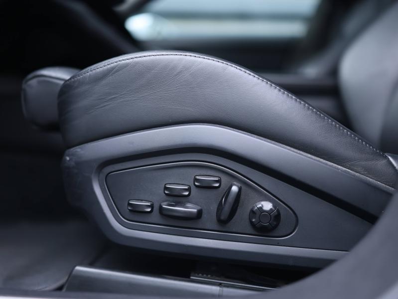 Voitures occasions PORSCHE Taycan Turbo Villeneuve-d'Ascq