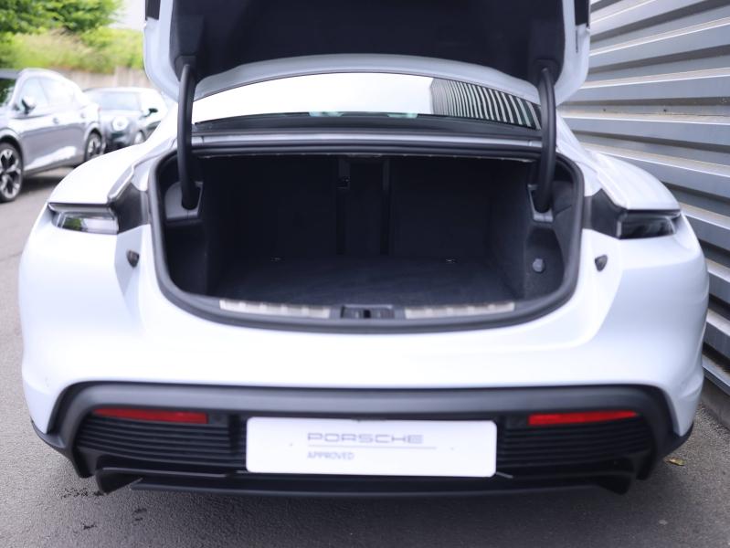 Voitures occasions PORSCHE Taycan Turbo Villeneuve-d'Ascq