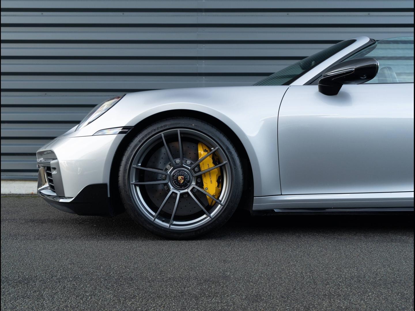 Voitures occasions PORSCHE 911 Cabriolet Turbo S Villeneuve-d'Ascq