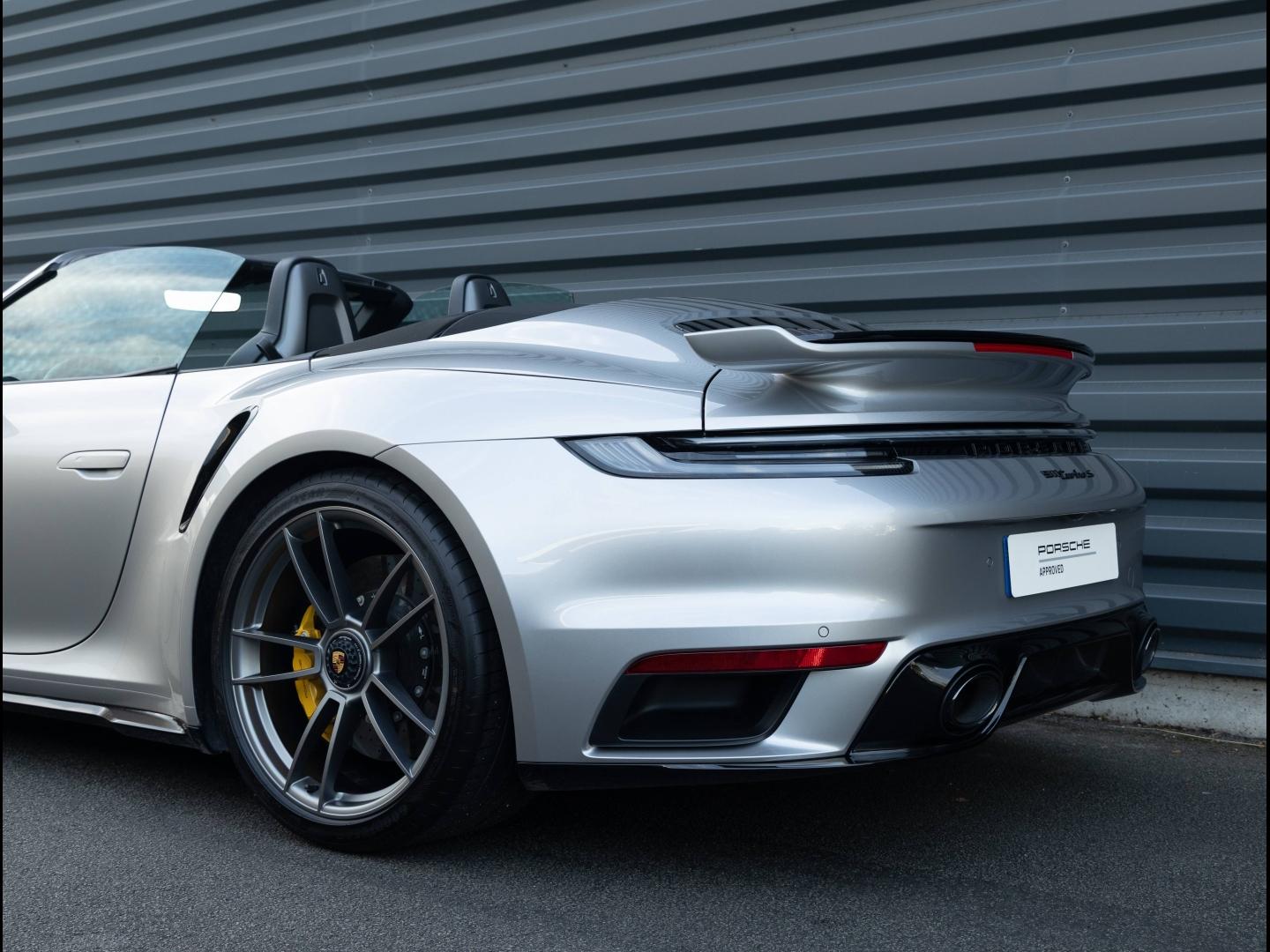 Voitures occasions PORSCHE 911 Cabriolet Turbo S Villeneuve-d'Ascq