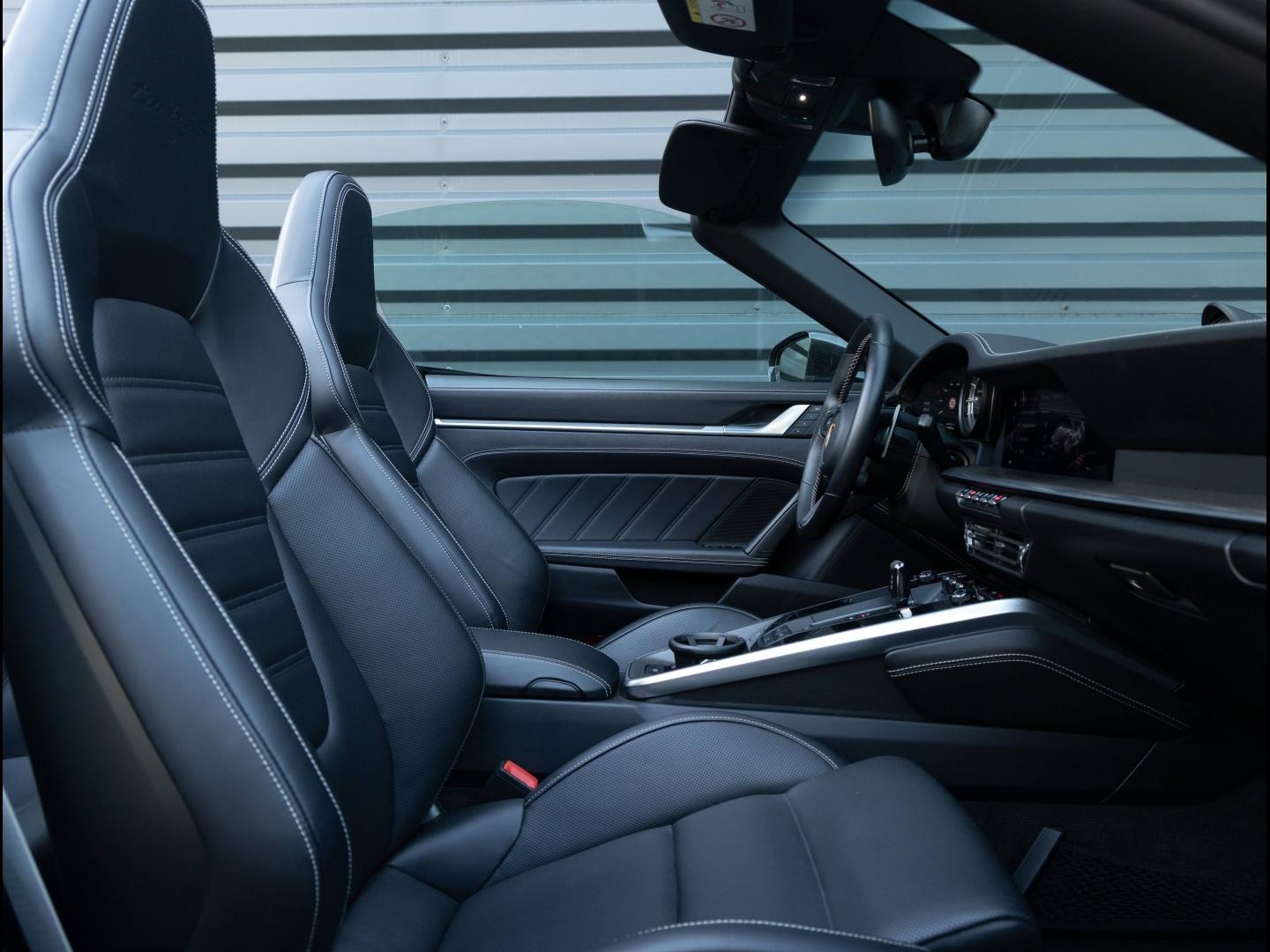 Voitures occasions PORSCHE 911 Cabriolet Turbo S Villeneuve-d'Ascq