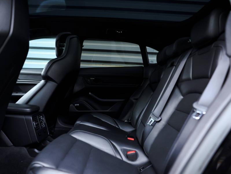 Voitures occasions PORSCHE Taycan Sport Turismo Turbo Villeneuve-d'Ascq