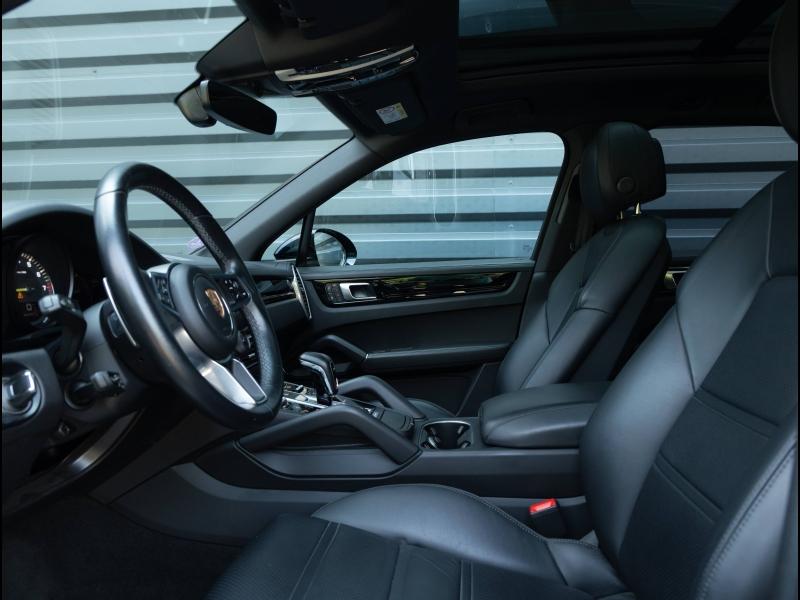 Voitures occasions PORSCHE CAYENNE E-Hybrid Villeneuve-d'Ascq