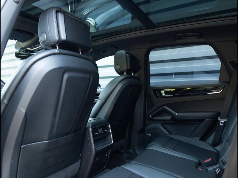 Voitures occasions PORSCHE CAYENNE E-Hybrid Villeneuve-d'Ascq