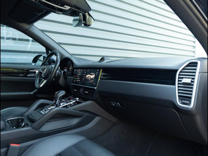 Voitures occasions PORSCHE CAYENNE E-Hybrid Villeneuve-d'Ascq
