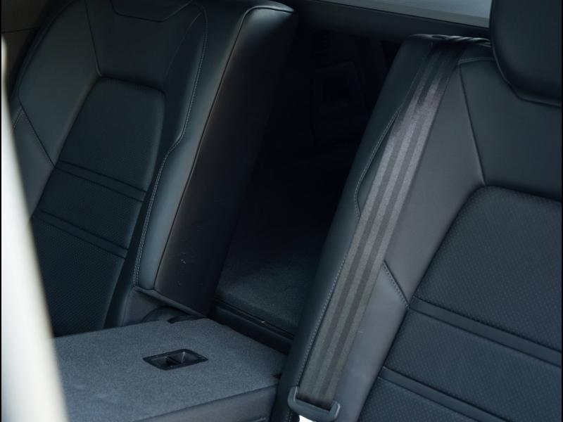 Voitures occasions PORSCHE CAYENNE E-Hybrid Villeneuve-d'Ascq
