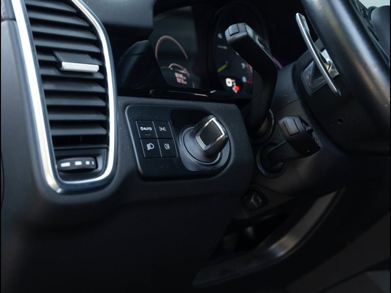 Voitures occasions PORSCHE CAYENNE E-Hybrid Villeneuve-d'Ascq