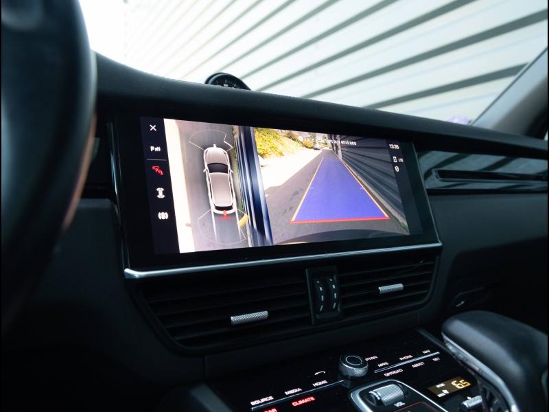 Voitures occasions PORSCHE CAYENNE E-Hybrid Villeneuve-d'Ascq