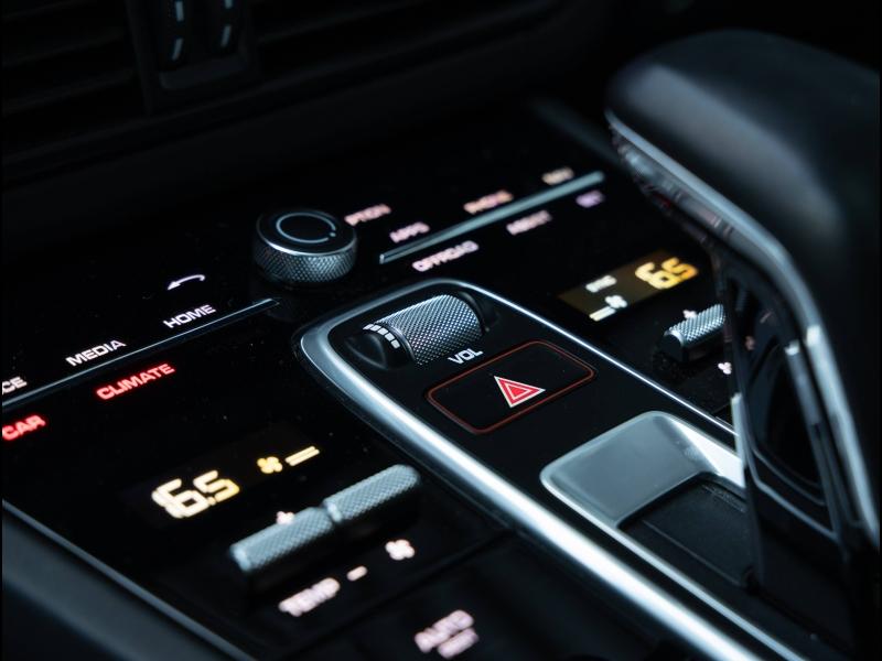 Voitures occasions PORSCHE CAYENNE E-Hybrid Villeneuve-d'Ascq