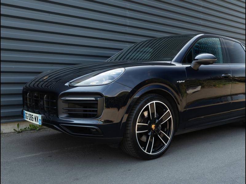 Voitures occasions PORSCHE CAYENNE E-Hybrid Villeneuve-d'Ascq
