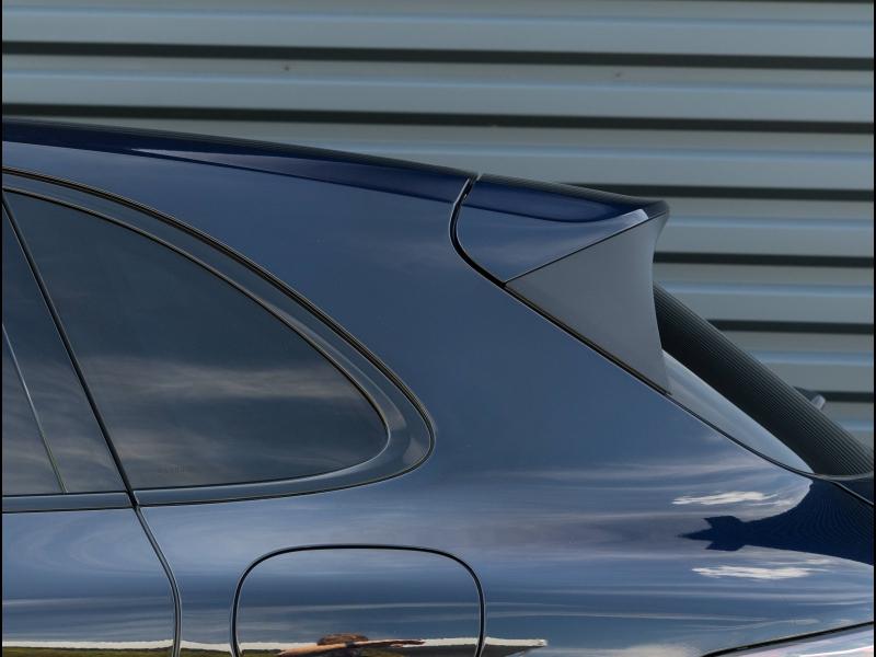 Voitures occasions PORSCHE CAYENNE E-Hybrid Villeneuve-d'Ascq