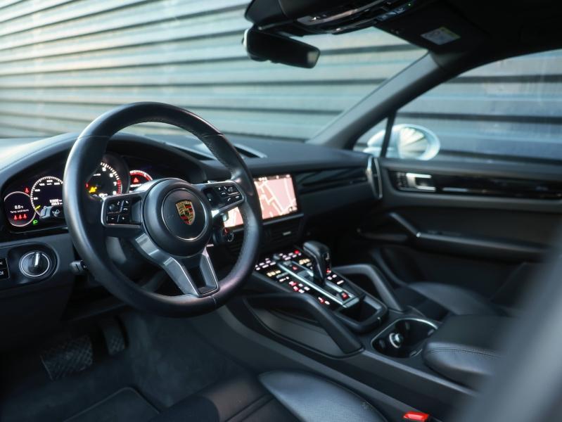 Voitures occasions PORSCHE CAYENNE E-Hybrid Villeneuve-d'Ascq