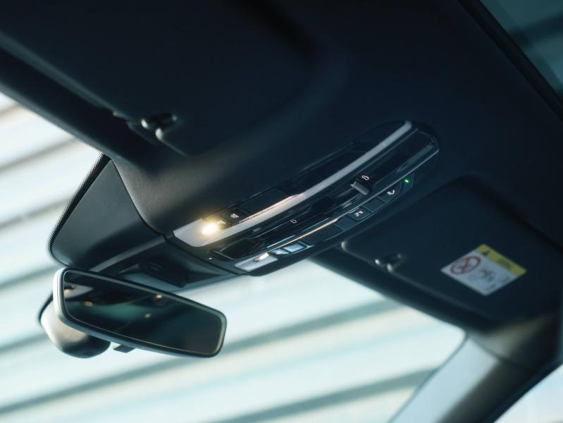 Voitures occasions PORSCHE CAYENNE E-Hybrid Villeneuve-d'Ascq