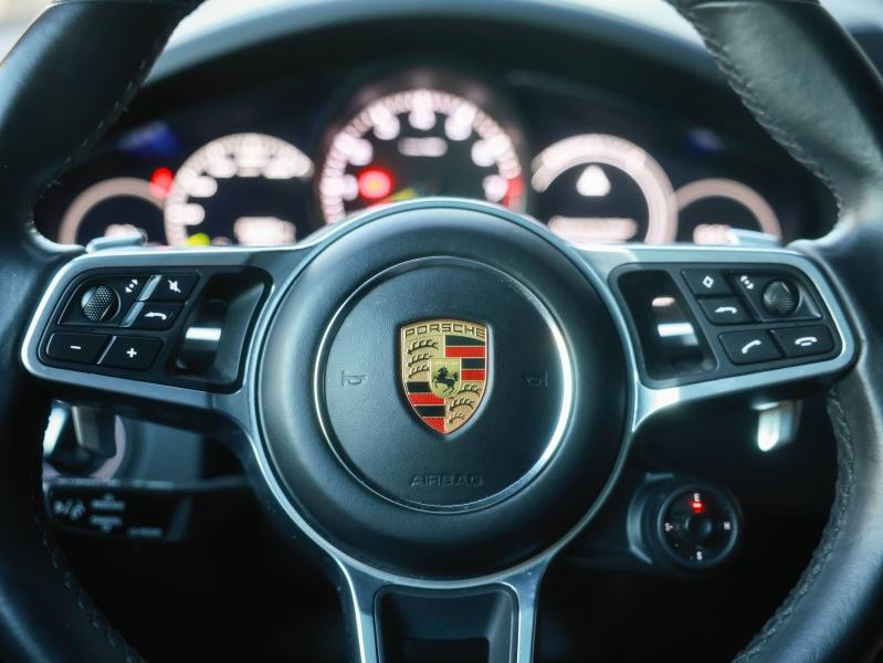Voitures occasions PORSCHE CAYENNE E-Hybrid Villeneuve-d'Ascq