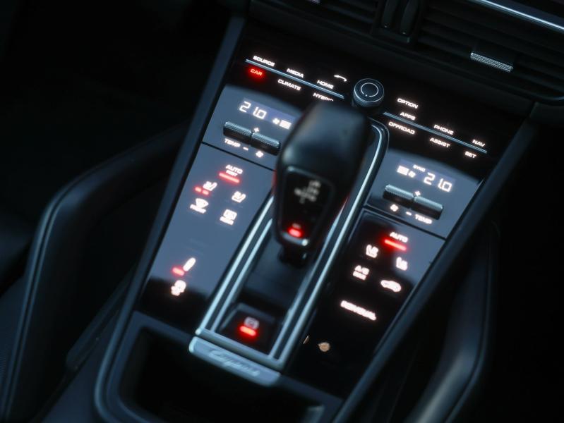 Voitures occasions PORSCHE CAYENNE E-Hybrid Villeneuve-d'Ascq