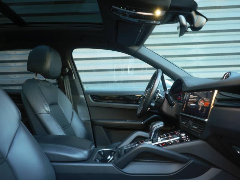 Voitures occasions PORSCHE CAYENNE E-Hybrid Villeneuve-d'Ascq