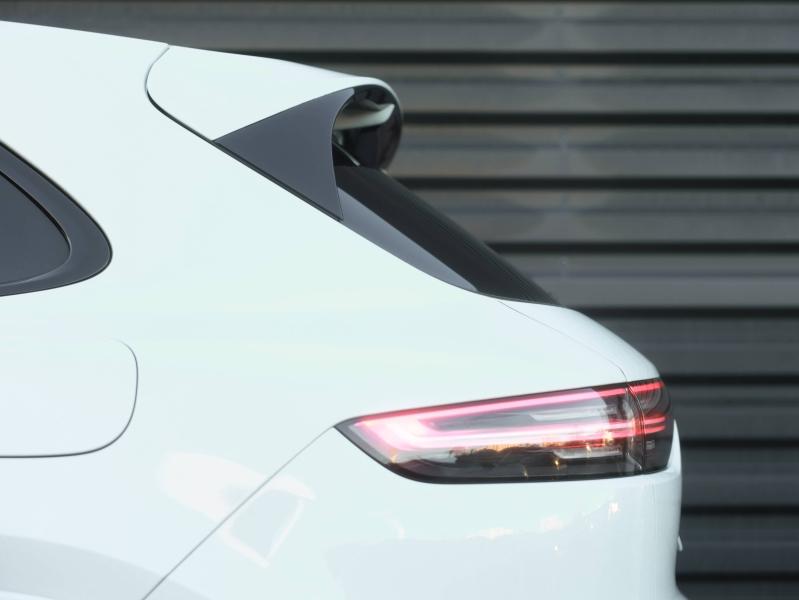 Voitures occasions PORSCHE CAYENNE E-Hybrid Villeneuve-d'Ascq