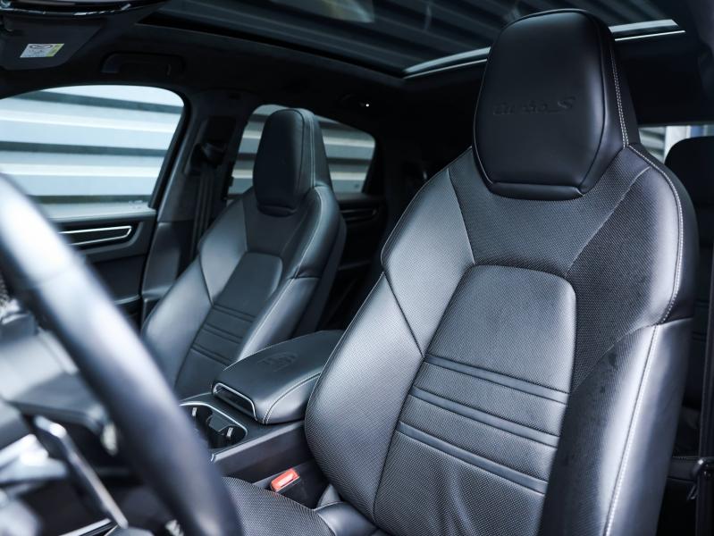 Voitures occasions PORSCHE Cayenne Coupe Turbo S E-Hybrid Villeneuve-d'Ascq