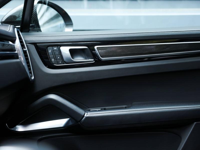 Voitures occasions PORSCHE Cayenne Coupe Turbo S E-Hybrid Villeneuve-d'Ascq