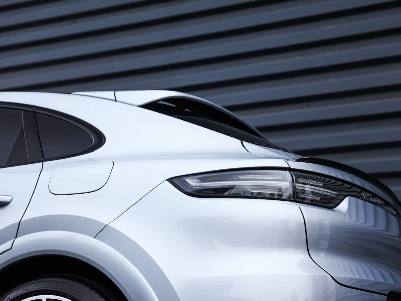 Voitures occasions PORSCHE Cayenne Coupe Turbo S E-Hybrid Villeneuve-d'Ascq