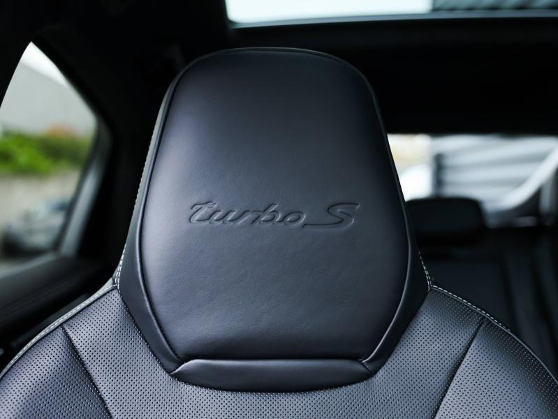 Voitures occasions PORSCHE Cayenne Coupe Turbo S E-Hybrid Villeneuve-d'Ascq