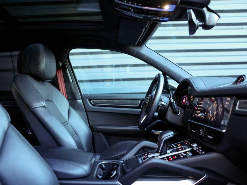 Voitures occasions PORSCHE CAYENNE Turbo S E-Hybrid Villeneuve-d'Ascq