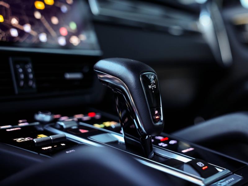 Voitures occasions PORSCHE CAYENNE Turbo S E-Hybrid Villeneuve-d'Ascq