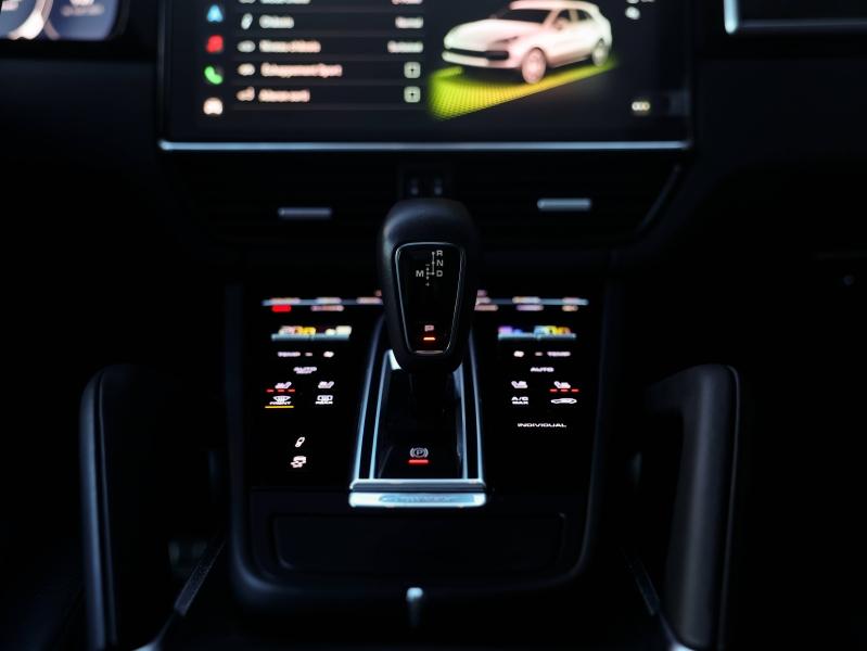 Voitures occasions PORSCHE CAYENNE Turbo S E-Hybrid Villeneuve-d'Ascq