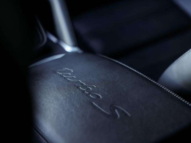 Voitures occasions PORSCHE CAYENNE Turbo S E-Hybrid Villeneuve-d'Ascq