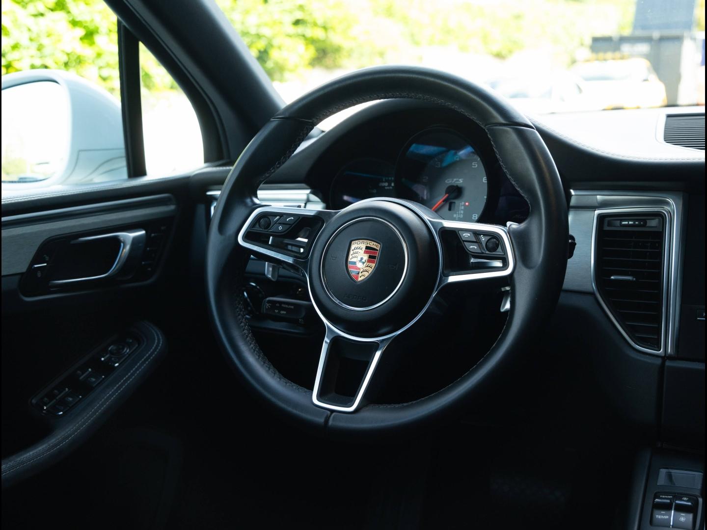 Voitures occasions PORSCHE MACAN GTS Villeneuve-d'Ascq