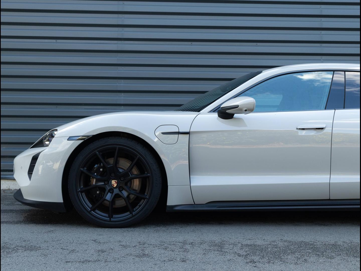 Voitures occasions PORSCHE Taycan Sport Turismo GTS Villeneuve-d'Ascq