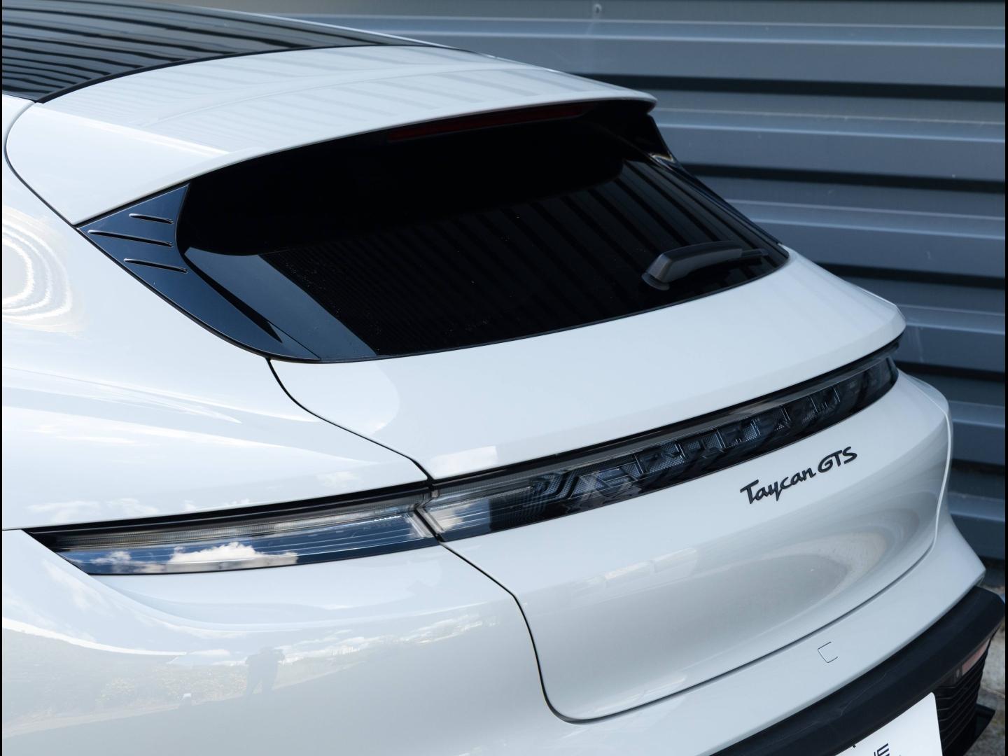 Voitures occasions PORSCHE Taycan Sport Turismo GTS Villeneuve-d'Ascq