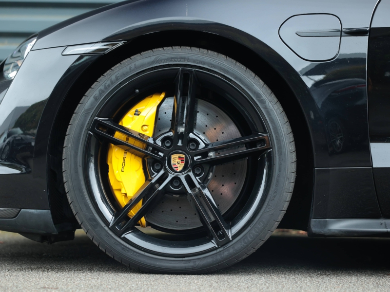 Voitures occasions PORSCHE Taycan Turbo S Villeneuve-d'Ascq