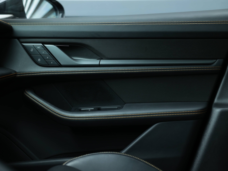 Voitures occasions PORSCHE Taycan Turbo S Villeneuve-d'Ascq