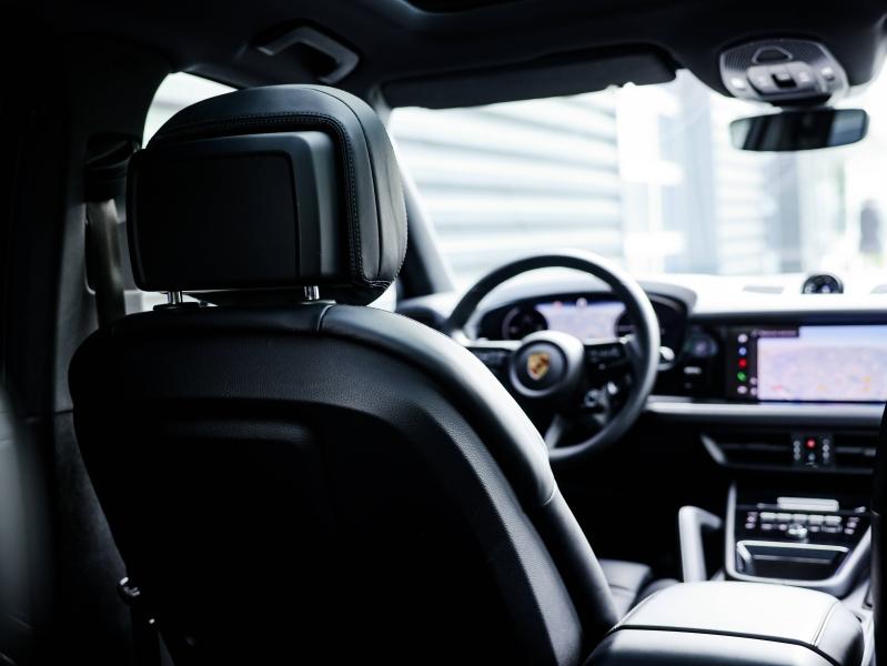 Voitures occasions PORSCHE CAYENNE S E-Hybrid Villeneuve-d'Ascq