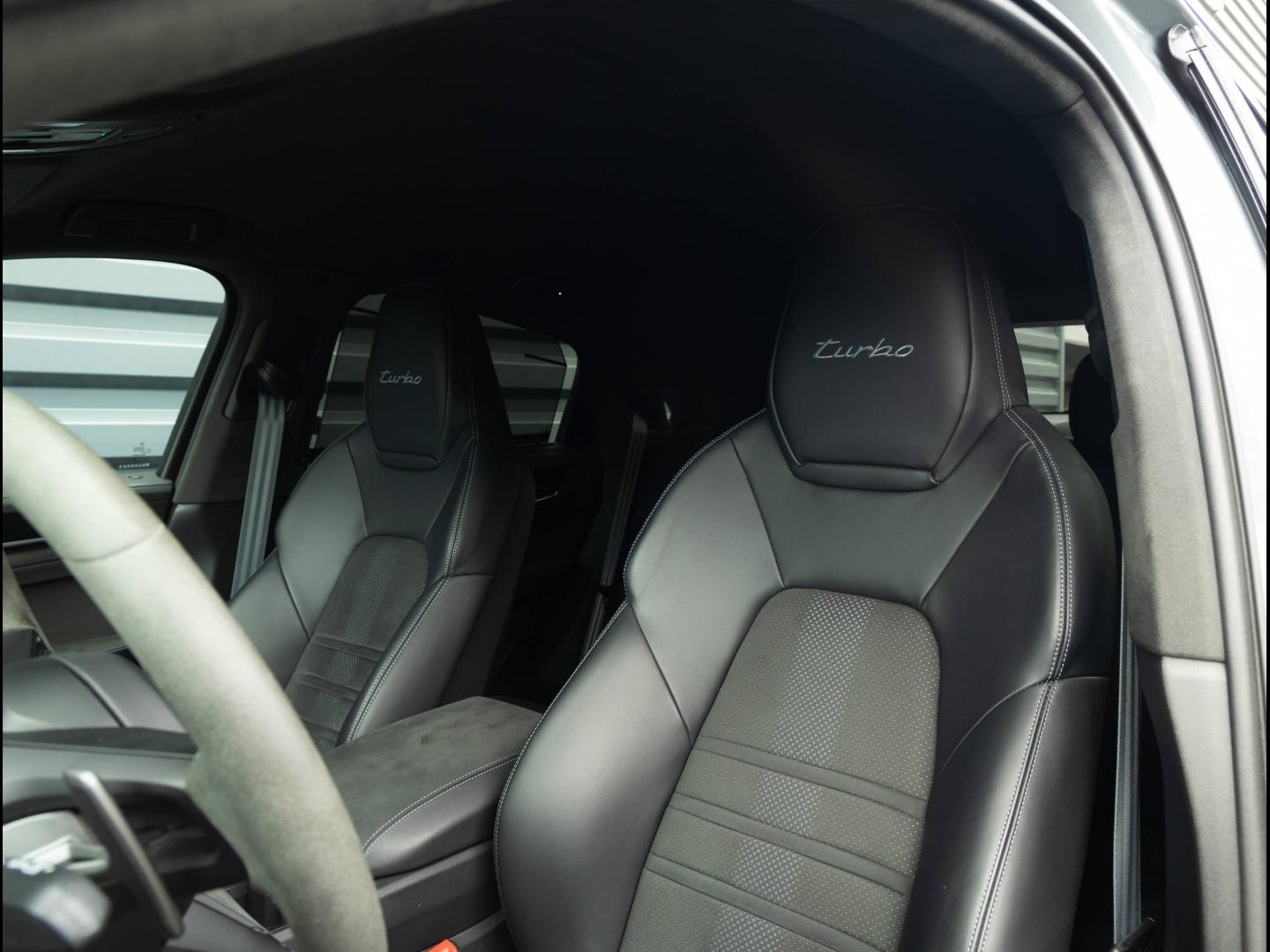 Voitures occasions PORSCHE Cayenne Coupe Turbo E-Hybrid Pk GT Villeneuve-d'Ascq
