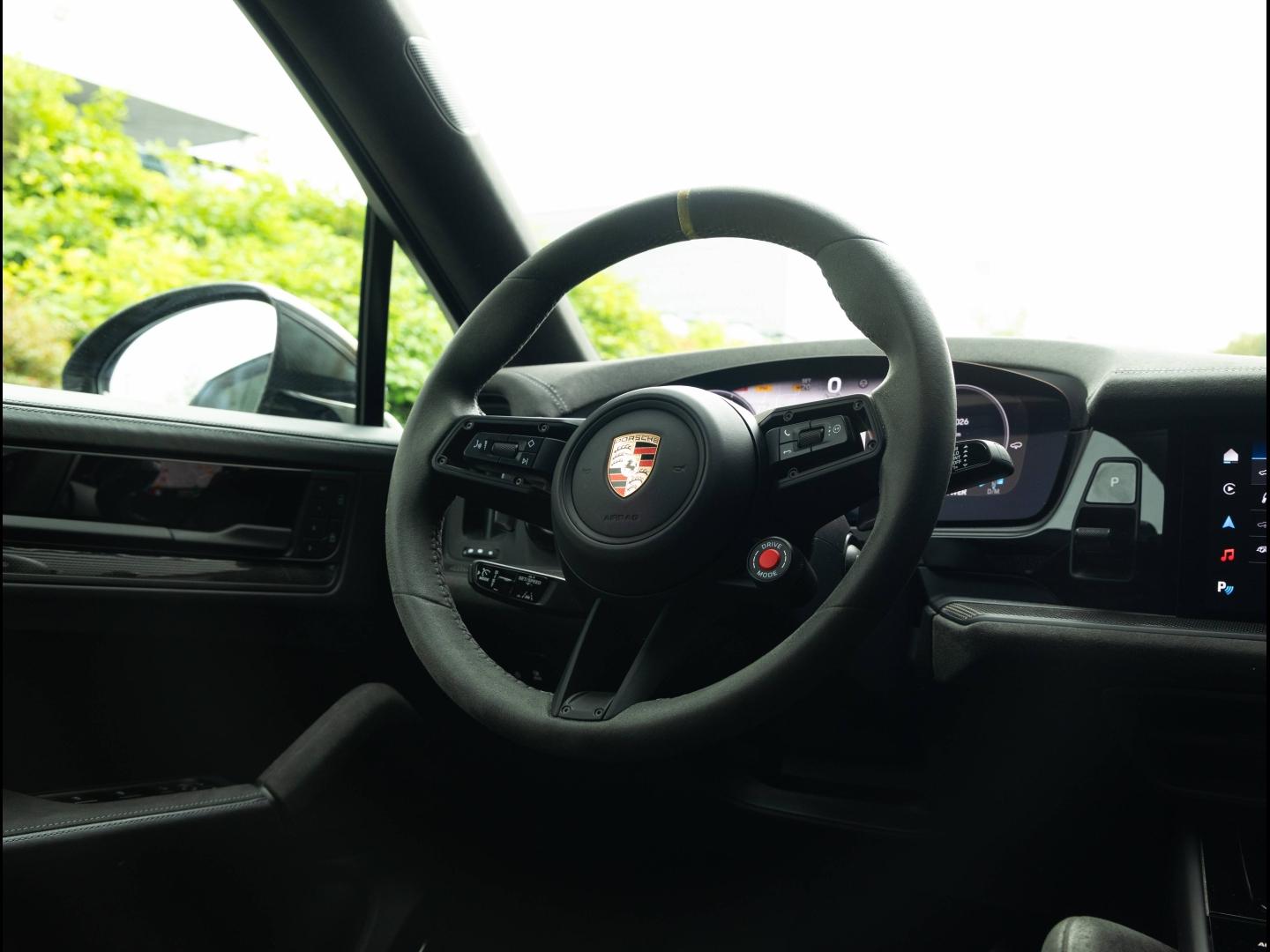 Voitures occasions PORSCHE Cayenne Coupe Turbo E-Hybrid Pk GT Villeneuve-d'Ascq
