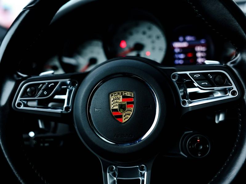 Voitures occasions PORSCHE 911 Coupe Carrera 4S Villeneuve-d'Ascq