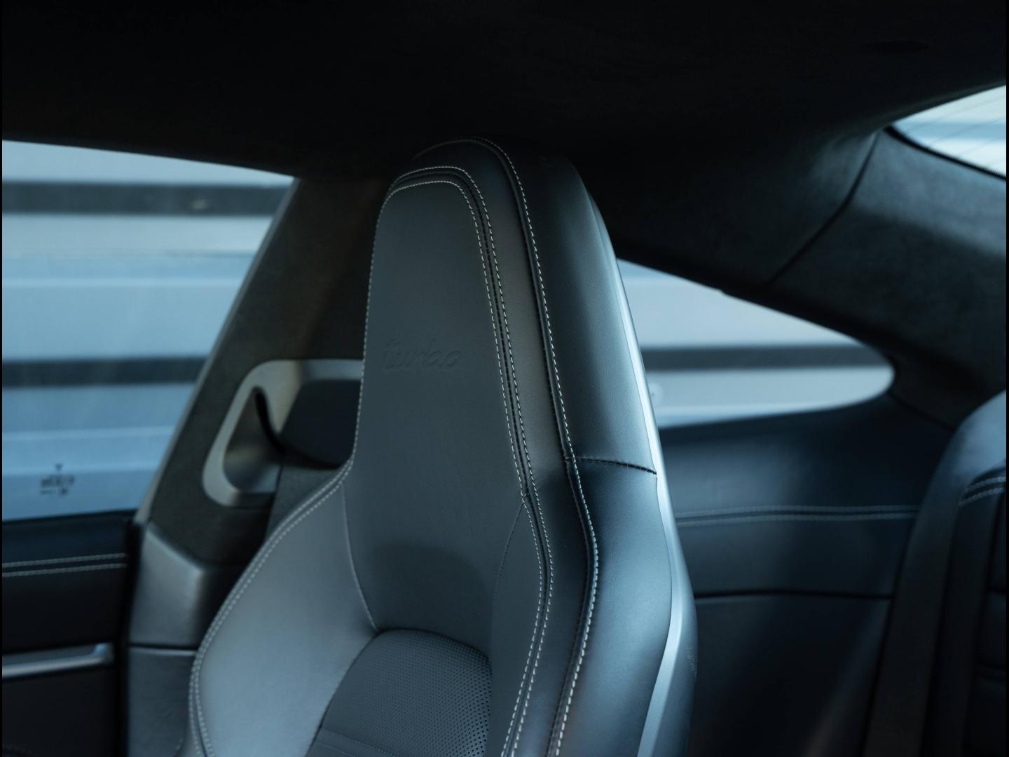 Voitures occasions PORSCHE 911 Coupe Turbo Villeneuve-d'Ascq