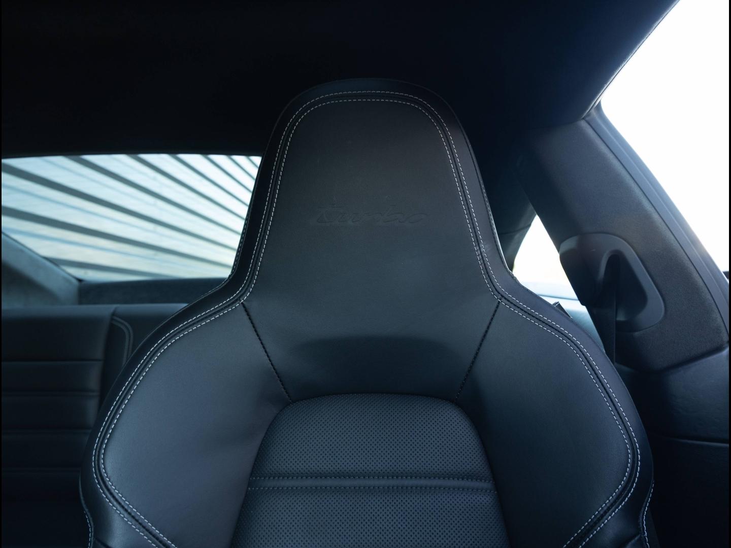 Voitures occasions PORSCHE 911 Coupe Turbo Villeneuve-d'Ascq