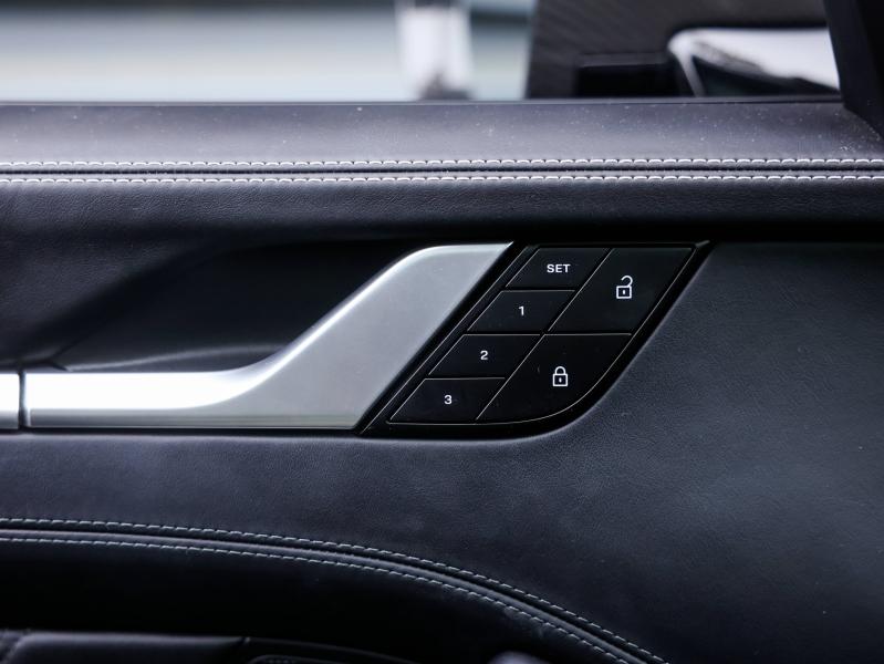 Voitures occasions PORSCHE 911 Coupe Turbo S Villeneuve-d'Ascq