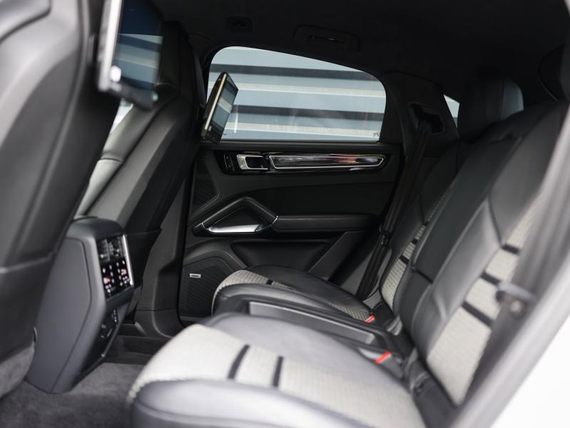 Voitures occasions PORSCHE Cayenne Coupe Turbo S E-Hybrid Villeneuve-d'Ascq